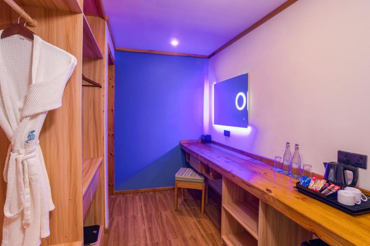 South Palm Resort Maldives With First-Ever Floating Spa Addu City Luaran gambar